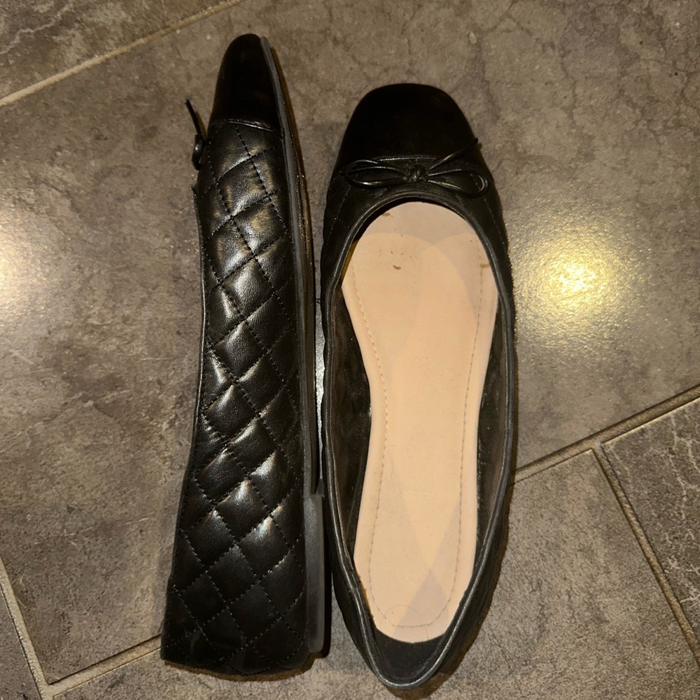 Aldo size 10 flats